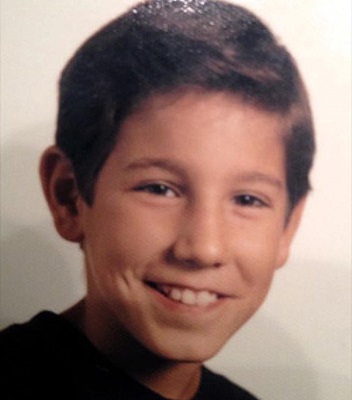 Sinato's early days. Know about his early life, parents, education